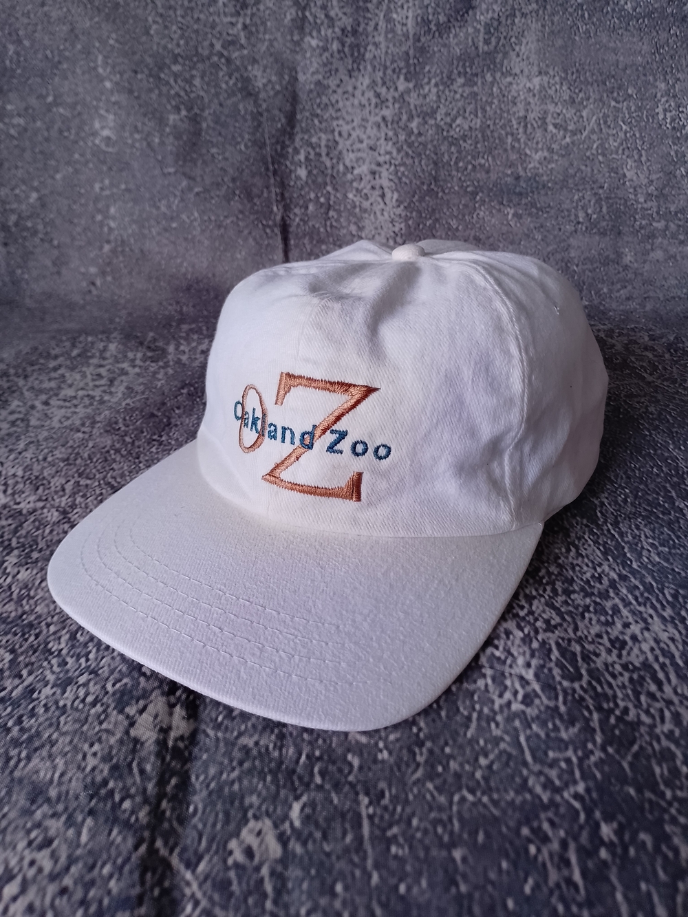 Vintage Oakland Zoo Embroidered White Baseball Cap